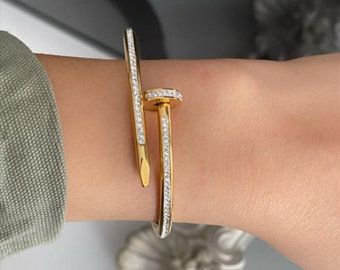 Stainless Steel Keel Bracelet with Stones for Girls and Women | Stylish &amp; Durable – Wides Jewellery