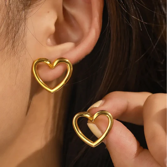 Korean Hollow Heart Jewelry Set – Anti-rust Tarnish